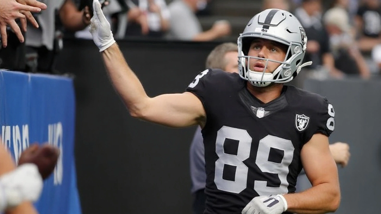 Allegiant Stadium crowd expected to favor Raiders for MNF vs. Chargers
